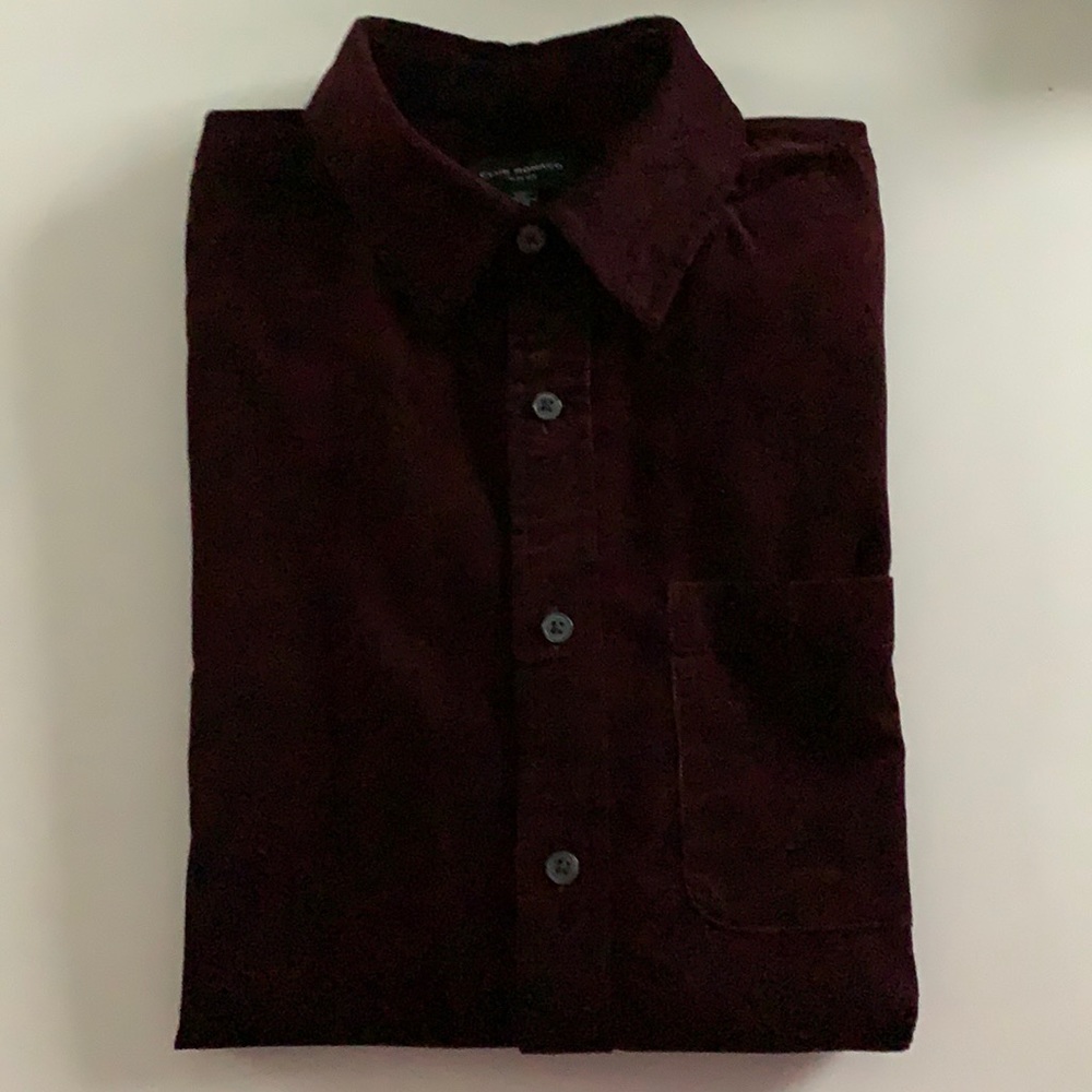 Club Monaco Men’s slim fit fine corduroy shirt